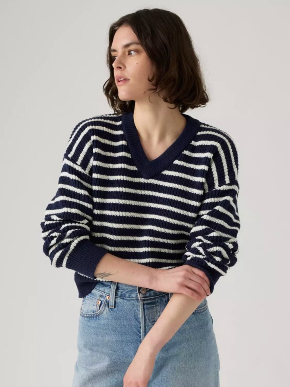 Levi’s V-Neck Striped Wool Blend Sweater Navy White Size S